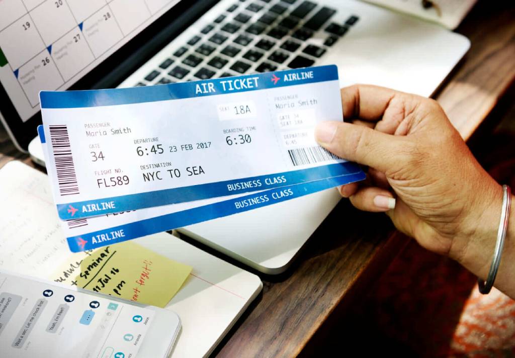 Flight Ticket to Oman | Best Prices, Booking Tips & Complete Travel Guide (2026)
